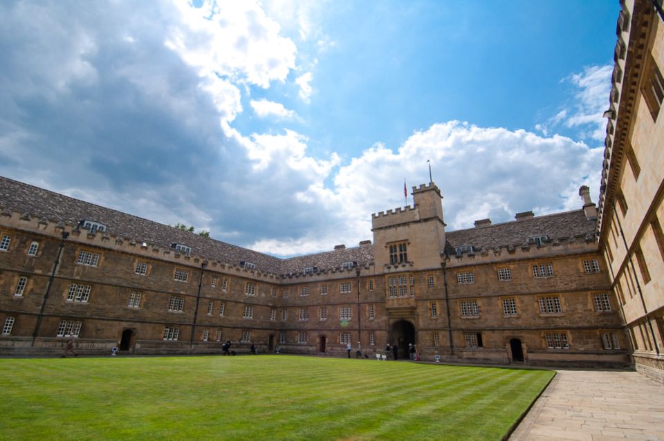 Oxford: Pre-Raphaelite Walking Tour With Exeter College - Inclusions