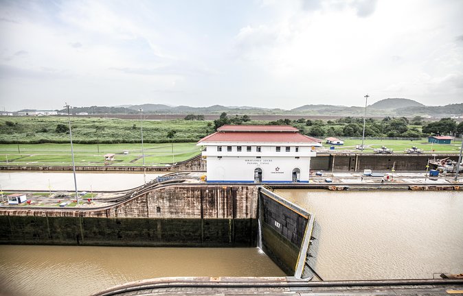 Panama Canal Partial Transit - Experience Highlights
