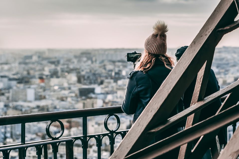 Paris: Eiffel Tower Stairs Climb to Level 2 & Summit Option - Itinerary