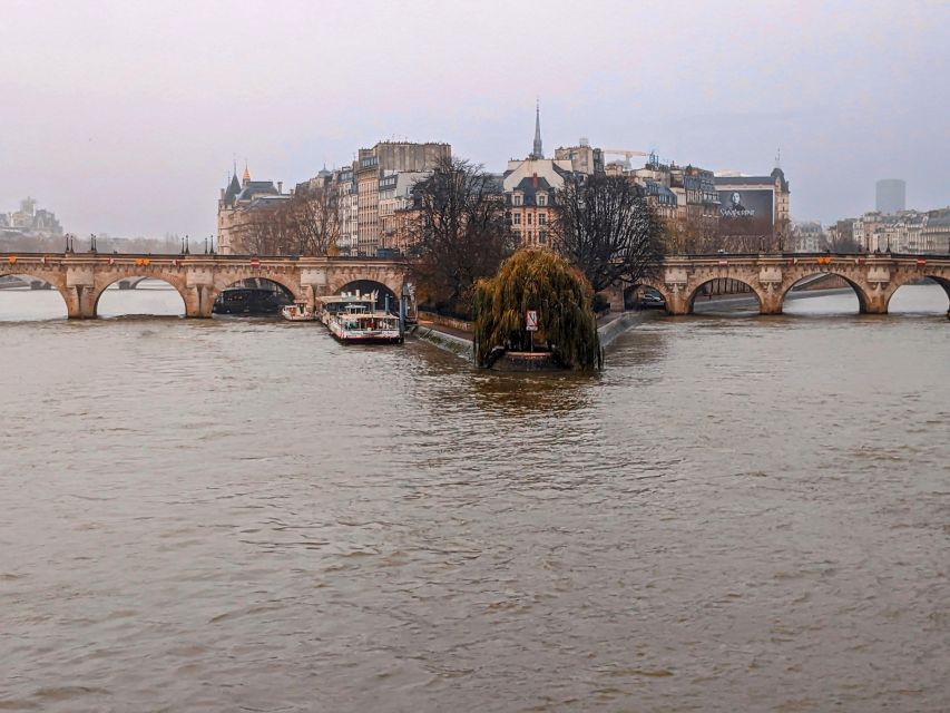 Paris : Game of French Thrones (Walking Tour) - What to Expect on the Tour