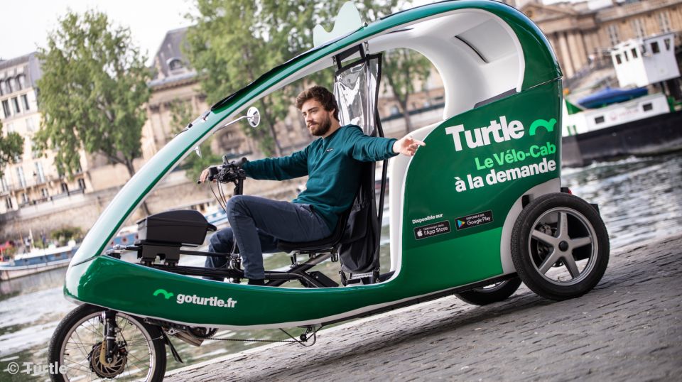 Paris : Private Guided Tour in Pedicab - Gustave Eiffel - Tour Description