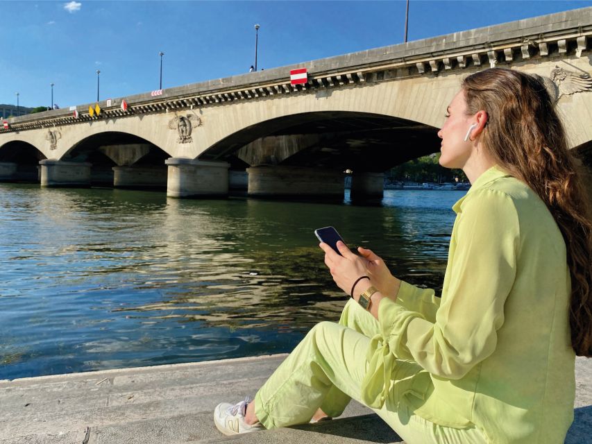 Paris: Seine Cruise and Smartphone Audio Walking Tour - What to Expect From the Tour