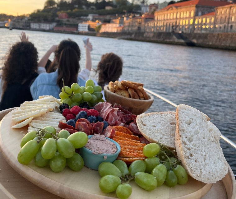 Porto: Private Yacht Cruise in the Douro River - Cruise Description and Itinerary