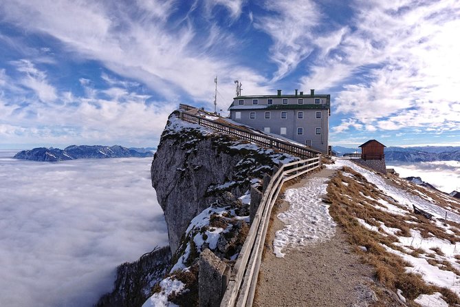 Private Tour: Austrian Lakes Day Trip From Salzburg - Lakeside Schloss Fuschl Visit