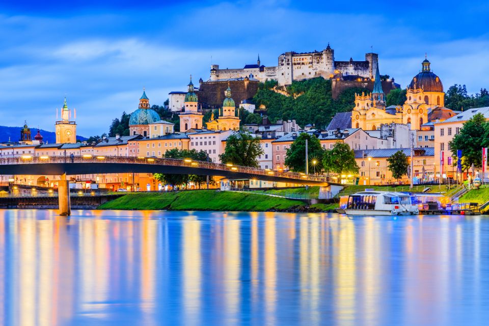 Salzburg: First Discovery Walk and Reading Walking Tour - Detailed Itinerary and Activity Overview