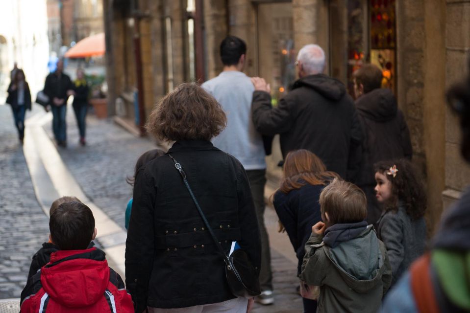 Storytelling Tour of the Vieux-Lyon for Children in French - Meet Your Live Tour Guide