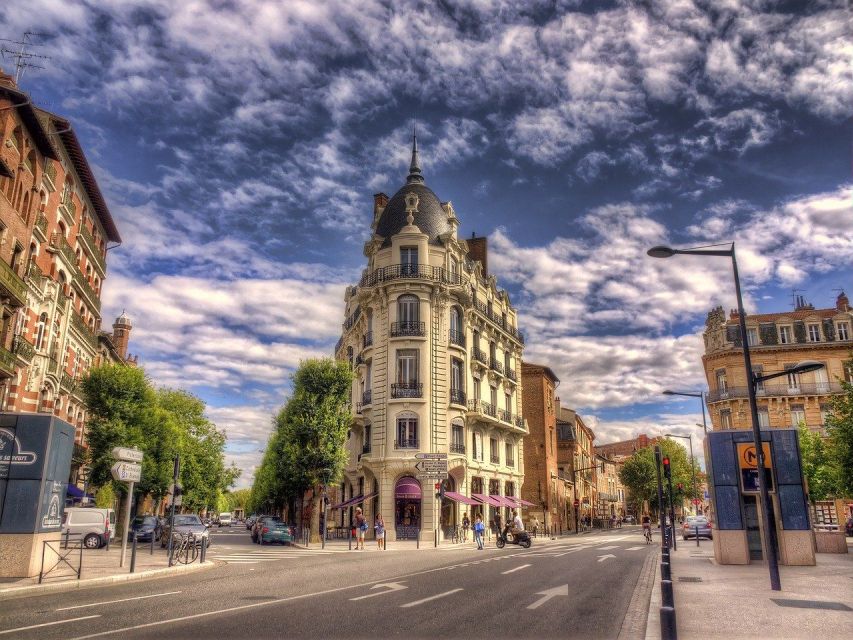 Toulouse Private Guided Walking Tour - Tour Inclusions