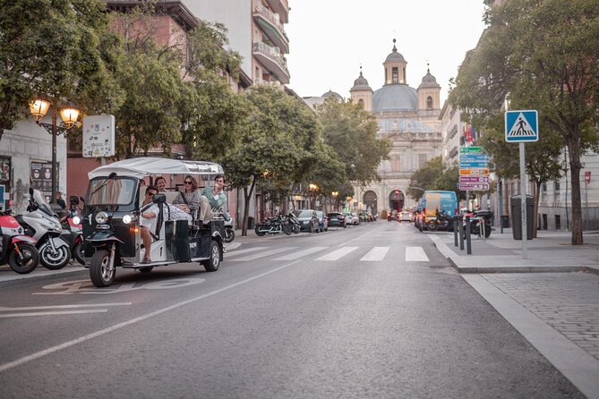 Tour of Historic Madrid in Private Eco Tuk Tuk - Customer Reviews