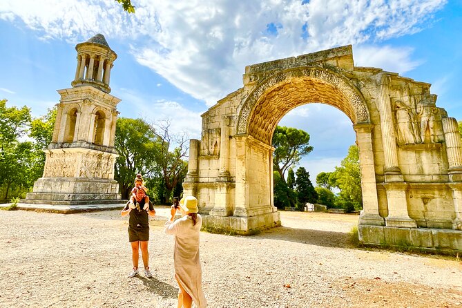 A Day in Arles, Les Baux and Saint-Rémy - Historical Landmarks: Exploring Ancient Sites