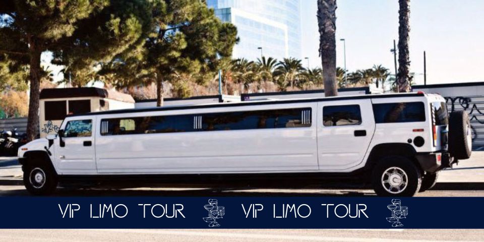 Barcelona: Limousine Ride With Drinks & Entry to Nightclub - Limousine Ride Experience