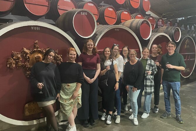 Barossa Valley Wineries Tour With Tastings and Lunch From Adelaide - Wine Tasting and Lunch Experience