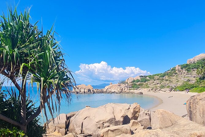 Bowen Beaches Discovery-Top of the Whitsundays - Personalized Tour Experience