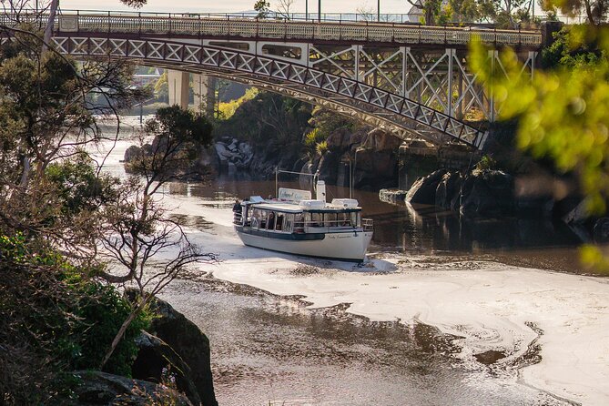 Cataract Gorge Cruise 9:30 Am - Scenic Route and Points of Interest