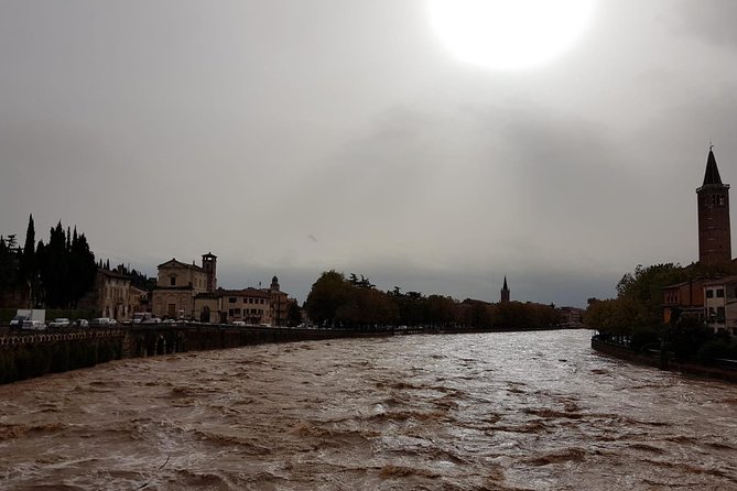 Dark Historical Verona Walking Tour - Host Responses