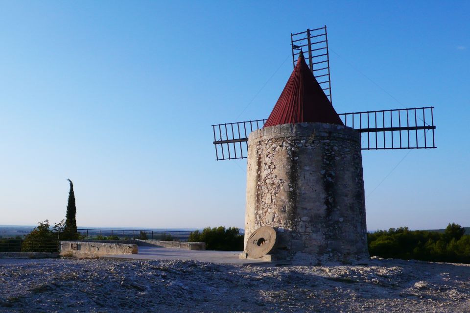 From Arles: Alpilles Regional Park Provence 4x4 Safari - Meeting Point and Directions