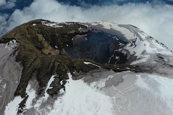 Full Day Mountaineering to Villarrica Volcano From Pucón - Directions and Logistics for the Tour