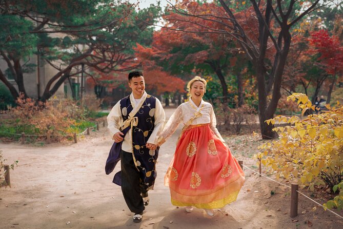 Hanbok Private Photo Tour at Gyeongbokgung Palace - Gyeongbokgung Palace Tour Highlights