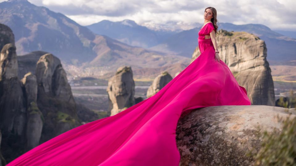 Kalabaka: Meteora Flying Dress Photoshoot - Activity Highlights