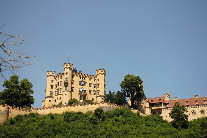 King Ludwig Castles Neuschwanstein and Linderhof Private Tour From Salzburg - Reviews and Ratings Summary