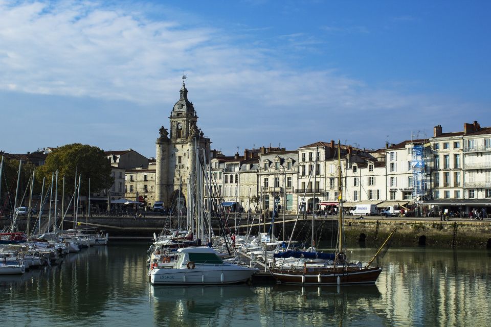 La Rochelle : Birthday Mission Outdoor City Game - Unforgettable Birthday Celebration