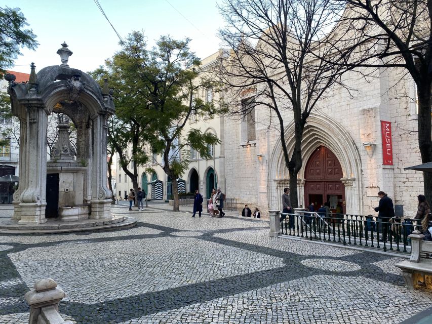 Lisbon: Half Day Private City Highlights Tour by Tuk Tuk - Itinerary