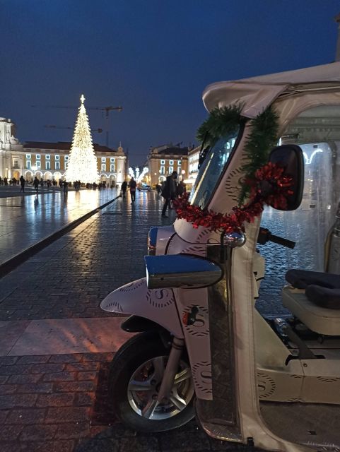 Lisbon: Old City Premium Private Guided Tour by Tuk-Tuk - Description