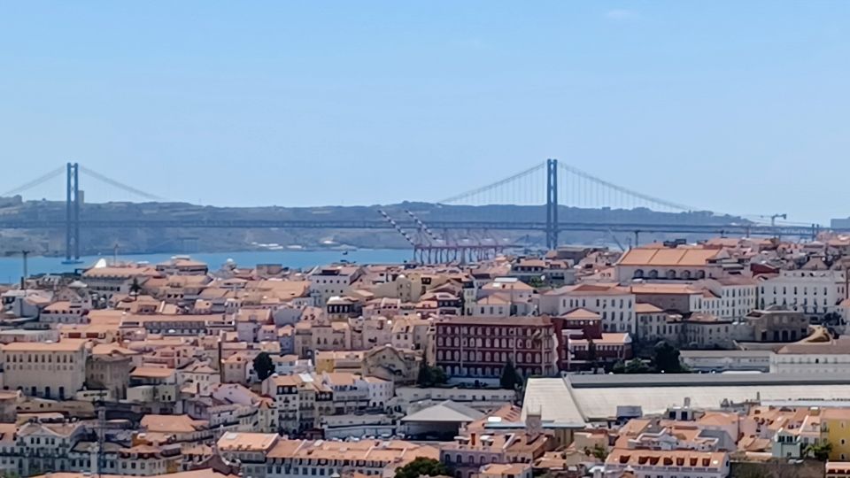 Lisbon Private Full Day to the City of 7 Hills + King Crist - Tour Description