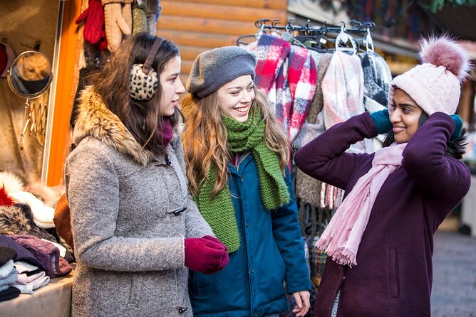 Magical Christmas Stroll Through Innsbruck's Heart - Capture Memorable Holiday Moments