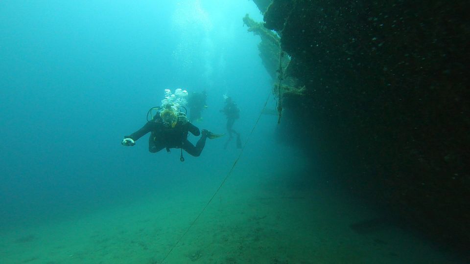 Nea Makri: Open-Water Diving Advanced PADI Course - Common questions