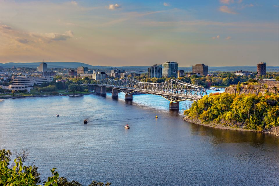 Ottawa: First Discovery Walk and Reading Walking Tour - Tour Inclusions