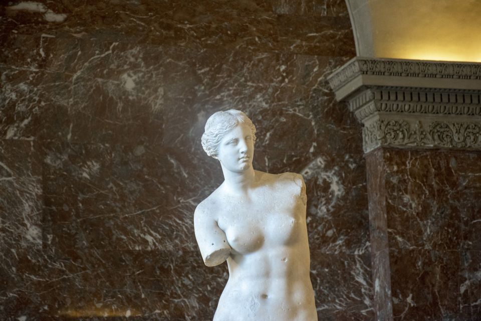 Paris: Private Louvre Museum Guided Tour With Hotel-Pickup - Important Information