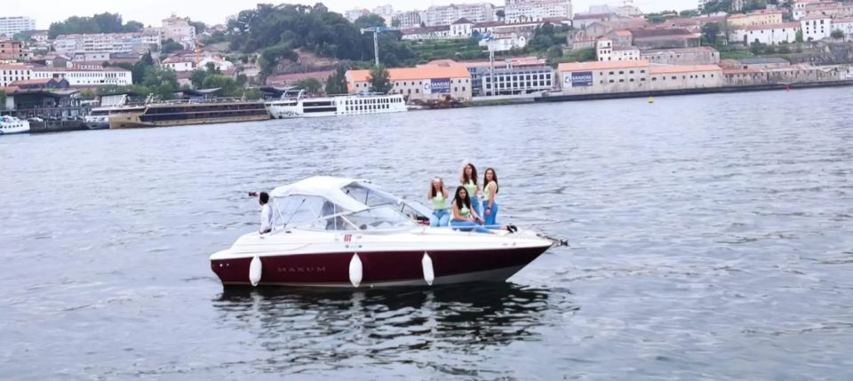 Porto: Private Boat Trip on Douro River (max 6px) 2h - Important Information