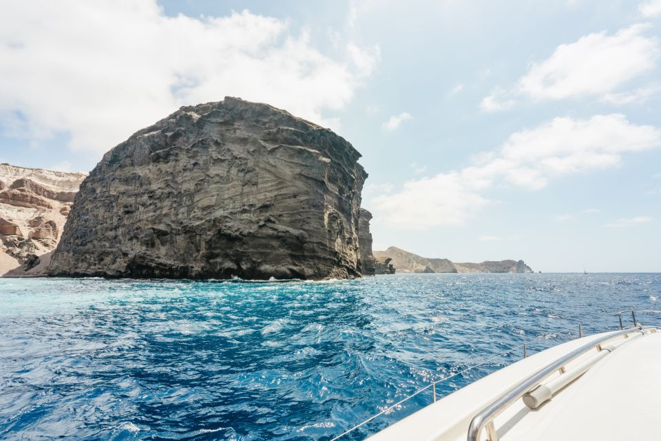 Santorini: Luxury Catamaran Day Trip With Meal and Open Bar - Important Information