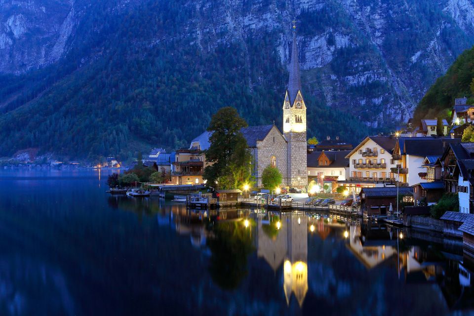 Special Christmas Tour Around Hallstatt - Directions