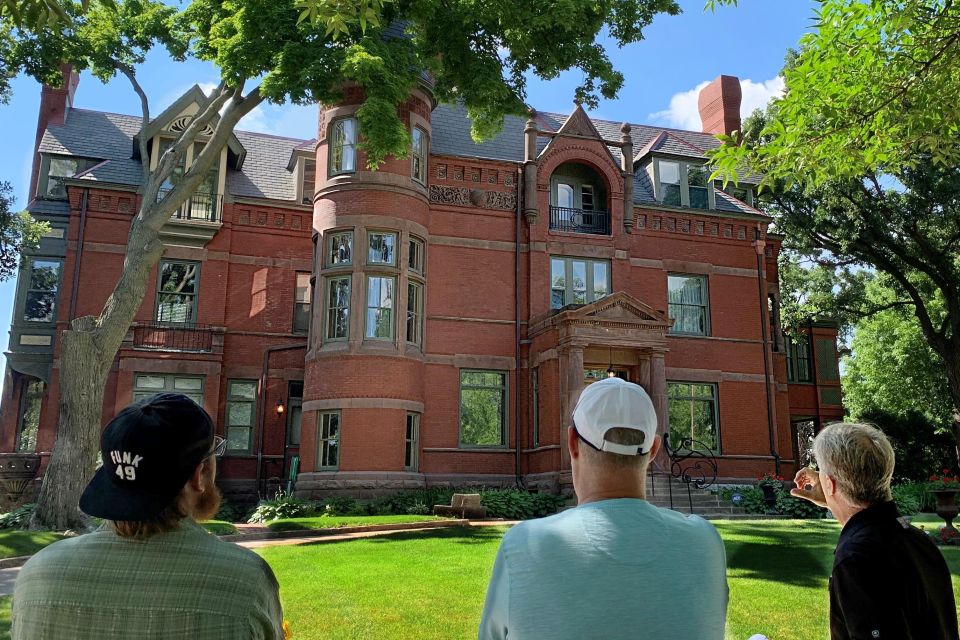 St. Paul: Private Walking Tour Summit Ave Victorian Homes - Location Information