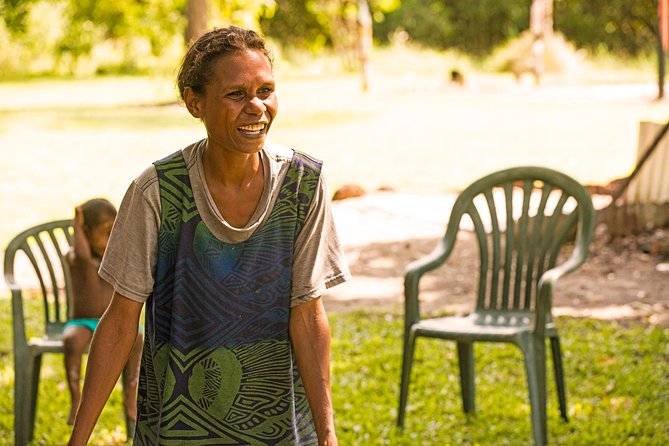 Tiwi Islands Cultural Experience From Darwin Including Ferry - Exploring Tiwi Community Life