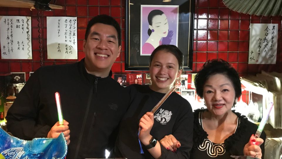 Tokyo: Japanese Snack Bar Hopping Tour in Shinbashi - Experience Description