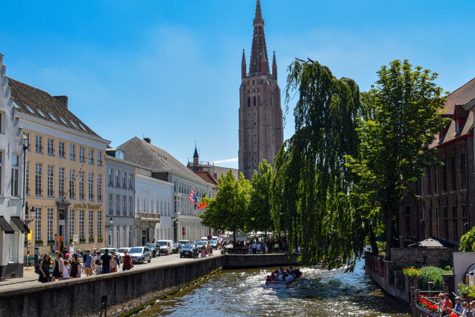 Bruges: First Discovery Walk and Reading Walking Tour - Instructions