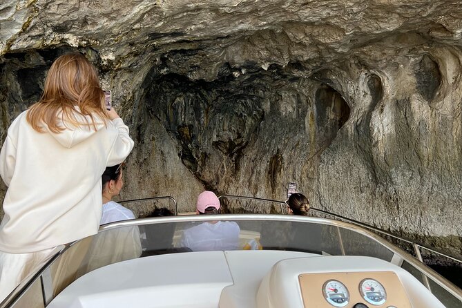 Capri Boat Tour With Local Skipper - Safety Guidelines