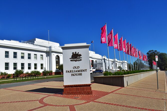 Discover Pearls of Canberra - Private Walking Tour - Meet Your Knowledgeable Guide