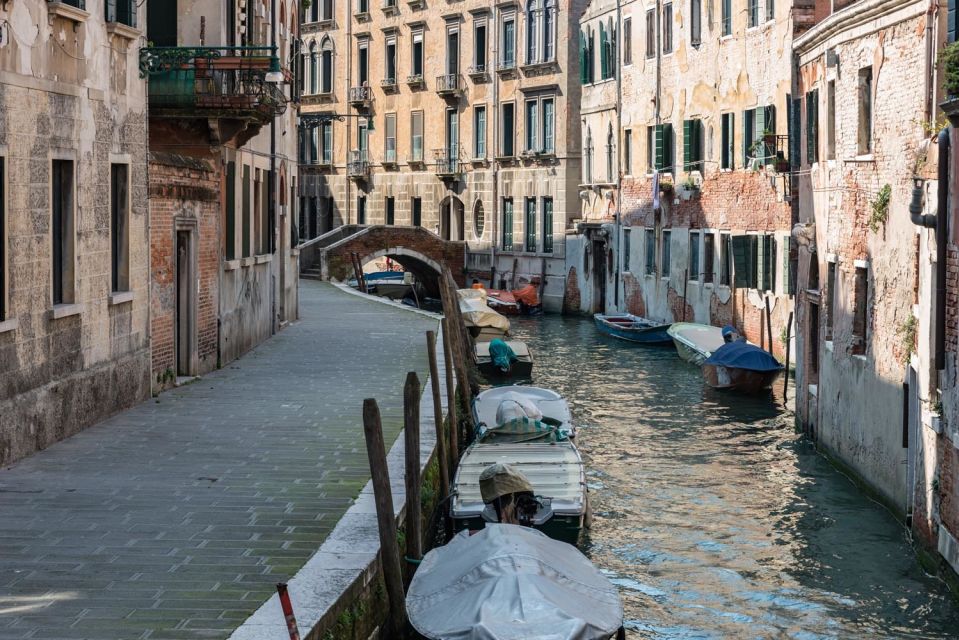 Essential Venice Tour: Highlights of the Floating City - Meeting Point Details