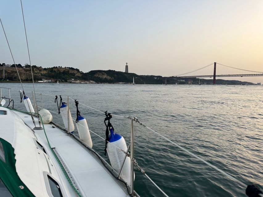 Lisbon: Private Sailboat Tours on Tagus River - Participant Information