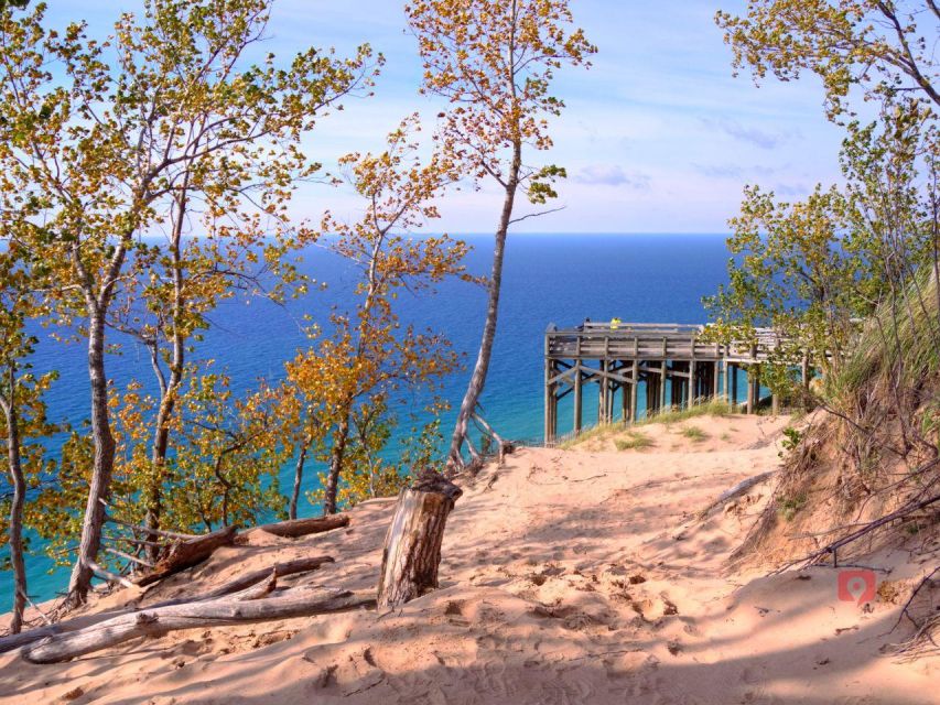 Michigan Lakeshore, M-22: Self-Guided Audio Driving Tour - Customer Reviews and Tips
