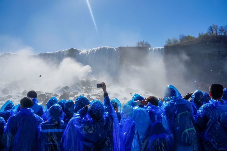 Niagara Falls: Canadian Side Day Trip With Maid of the Mist - Important Tips for Visitors