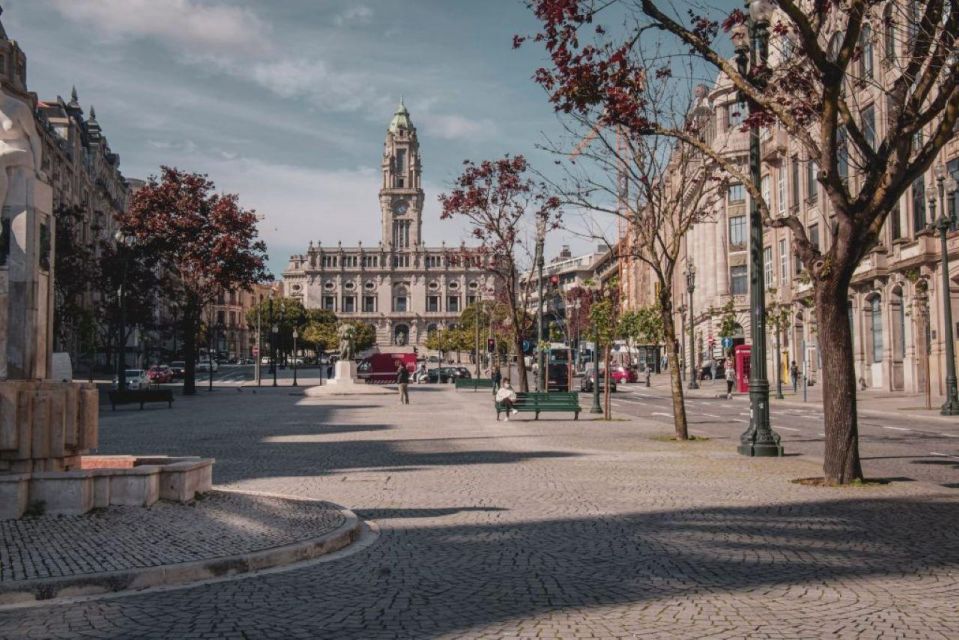 PORTO: TOUR OF PORTO MERCEDES WITH EXTENDED VISIT - Reservation Details