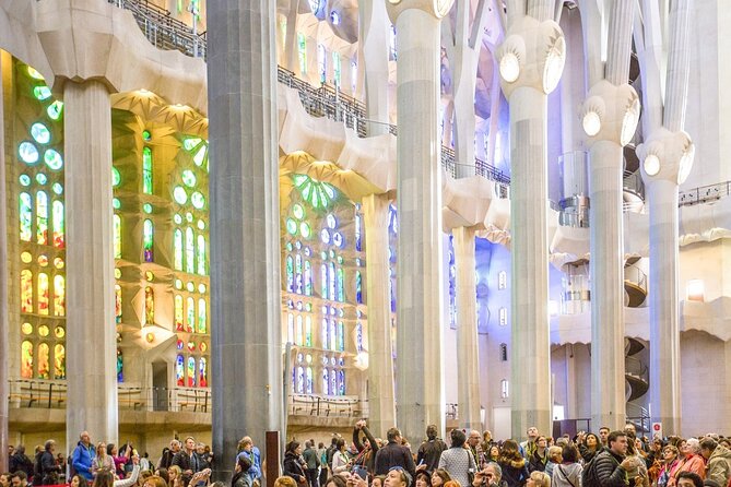 Sagrada Familia Fast Track Guided Tour With Towers Access - Booking Information