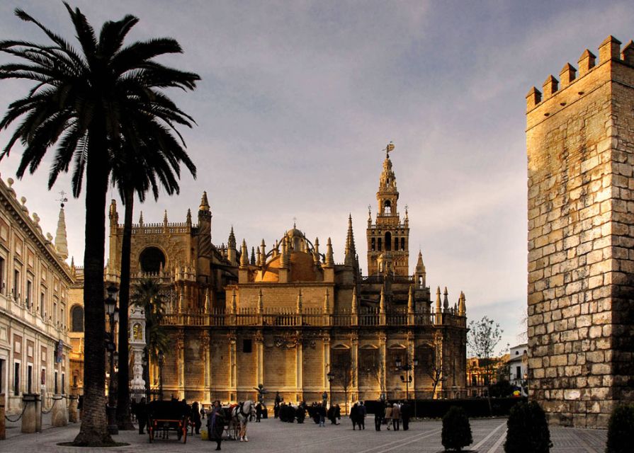 Seville Full-Day Sightseeing Tour From Granada - Important Information