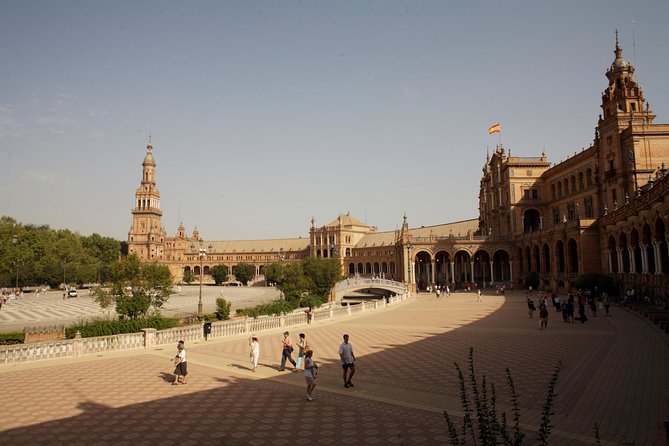 Seville Private Walking Tour With Alcazar & Cathedral Tickets - Accessibility Information