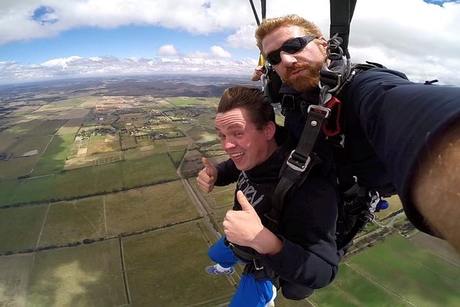 Skydive Yarra Valley 15000ft Tandem Skydive - Pricing and Packages