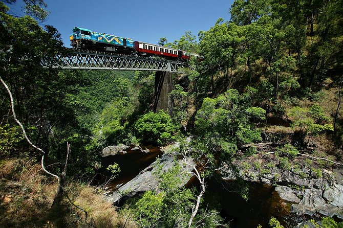 Small Group Kuranda Tour via Kuranda Scenic Rail and Skyrail - Kuranda Village Attractions Guide